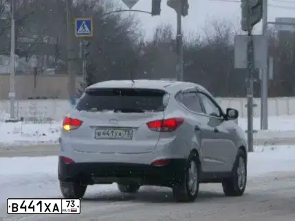 Фото автомобиля HYUNDAI IX35, 2013 — госномер В441ХА73. Цвет: СЕРЫЙ СВЕТЛЫЙ