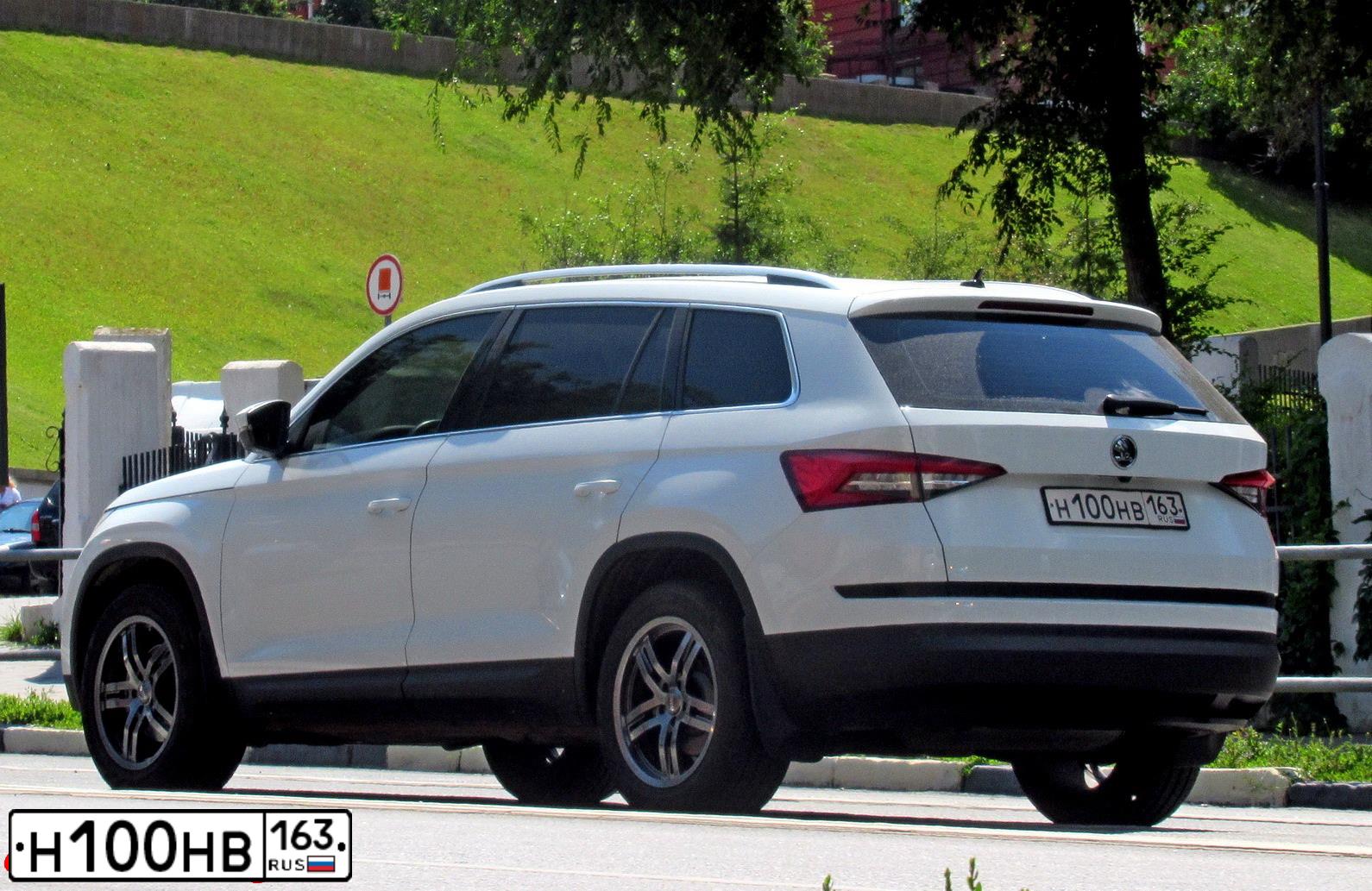 Фото автомобиля VOLKSWAGEN TIGUAN, 2016 — госномер В455ЕА763. Цвет: БЕЛЫЙ