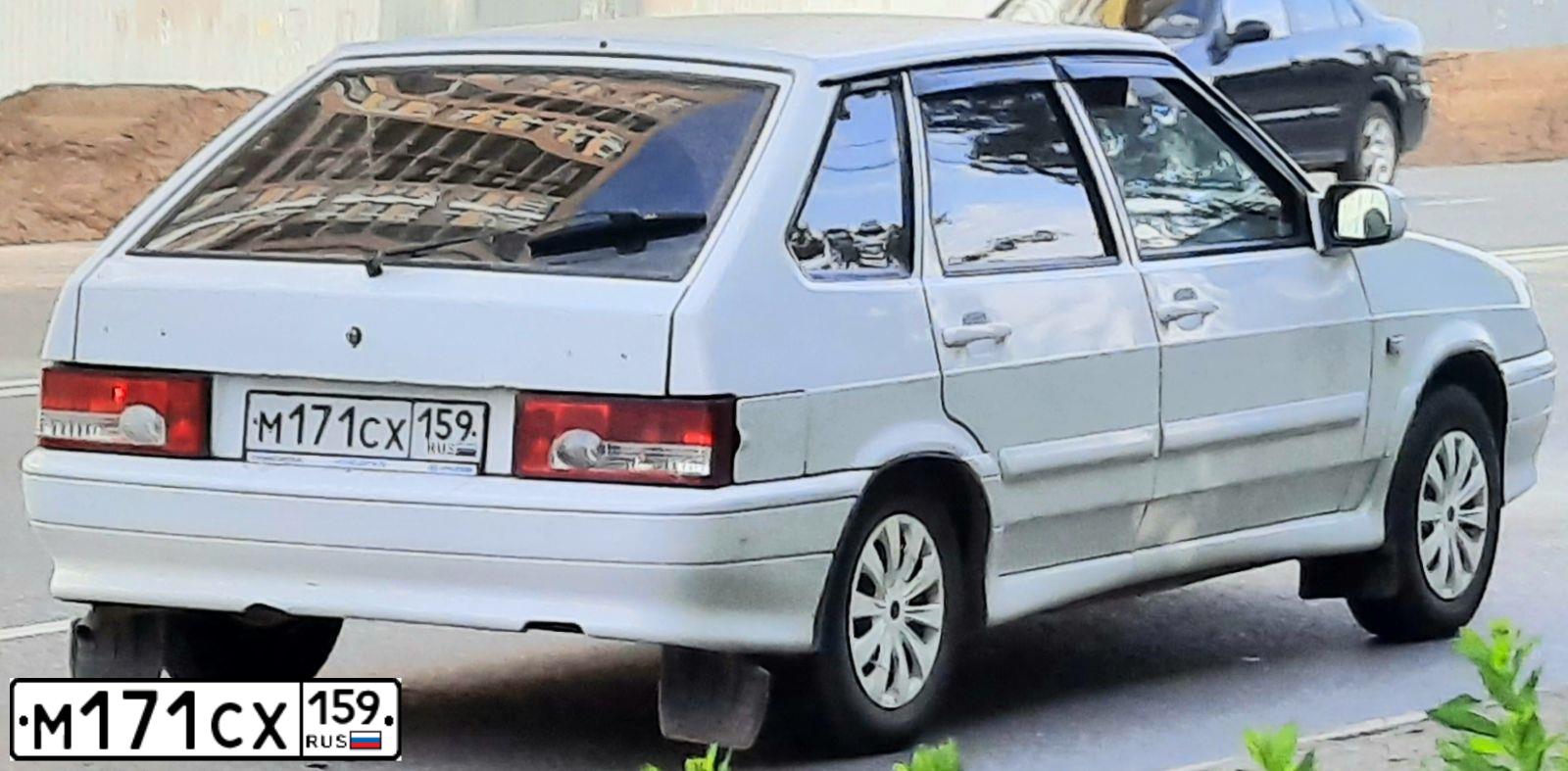 Фото автомобиля LADA 2114 SAMARA, 2012 — госномер М171СХ159. Цвет: БЕЛЫЙ