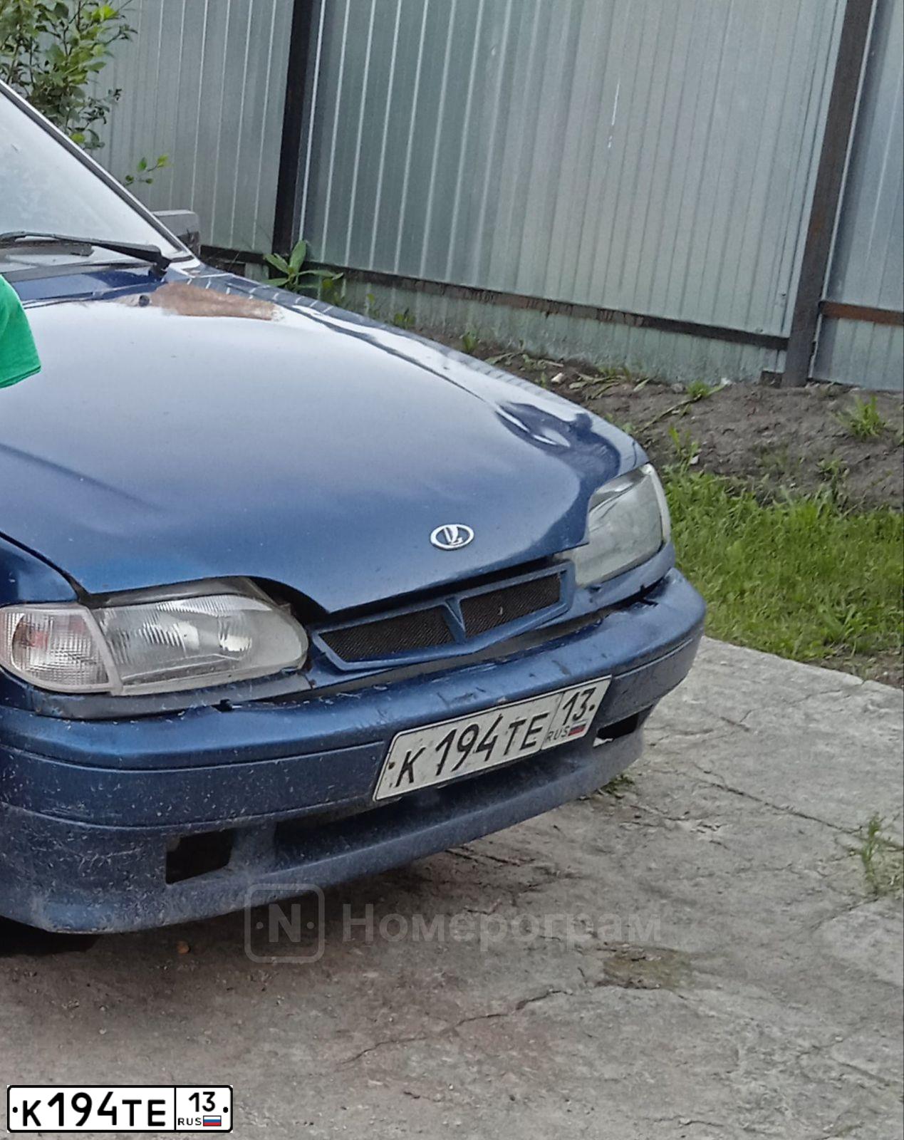 Фото автомобиля LADA 2115 SAMARA, 2001 — госномер К194ТЕ13. Цвет: СЕРЕБРИСТЫЙ ЯРКО-СИНИЙ