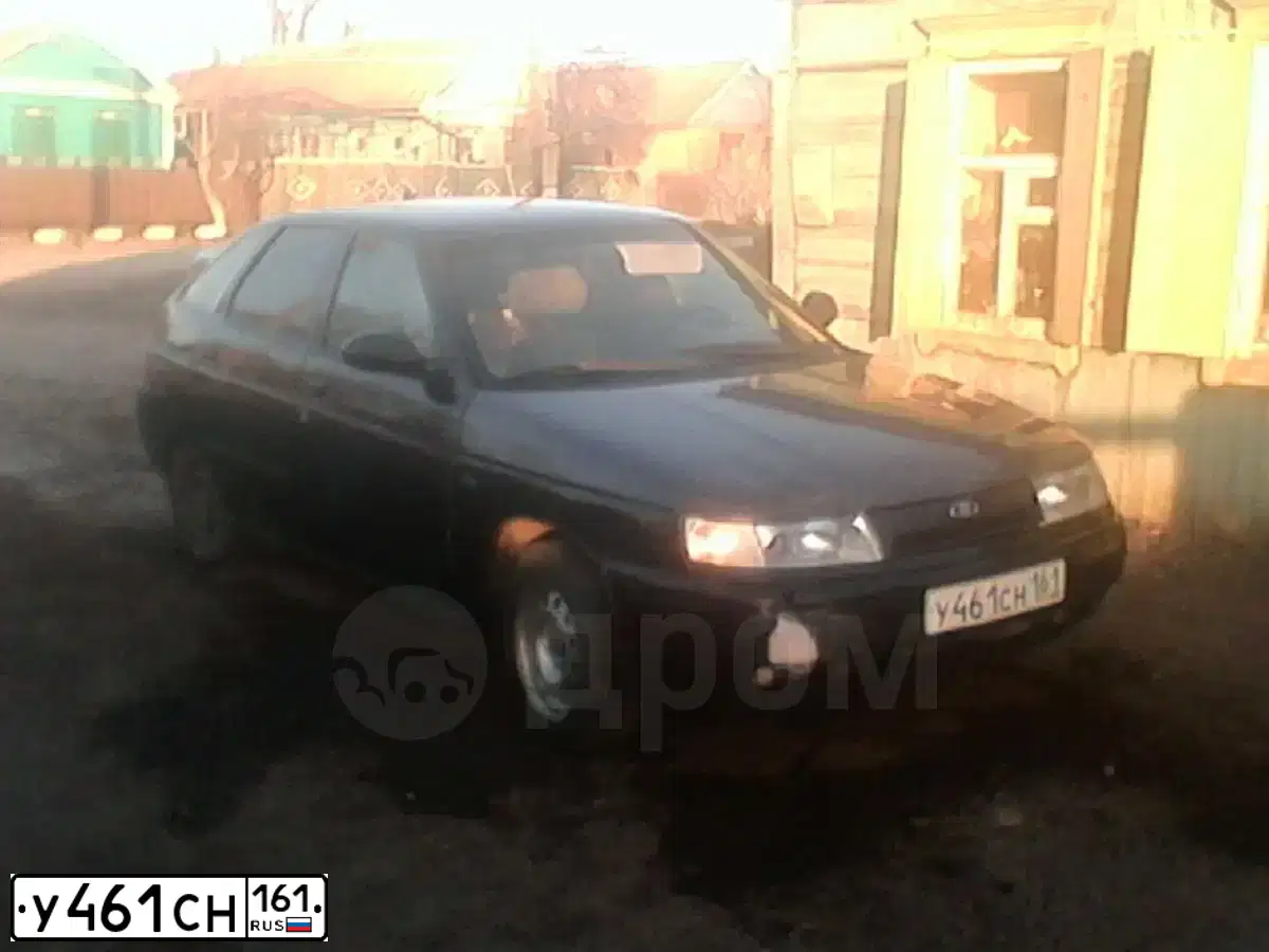 Фото автомобиля LADA 2112, 2003 — госномер В110КС180. Цвет: СВЕТЛО-СЕРЕБРИСТЫЙ МЕТАЛЛ