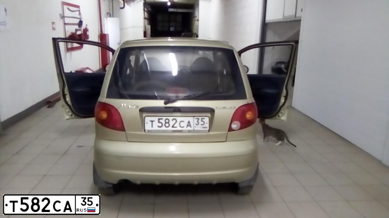 Фото автомобиля DAEWOO MATIZ, 2008 — госномер Е749ХР799. Цвет: ПЕСОЧНЫЙ