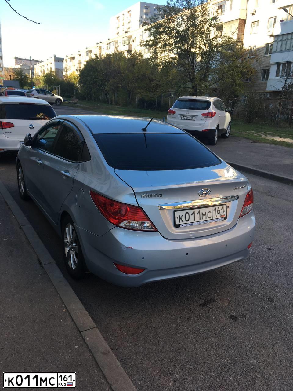 Фото автомобиля HYUNDAI SOLARIS, 2012 — госномер К877КН180. Цвет: СЕРО-ГОЛУБОЙ