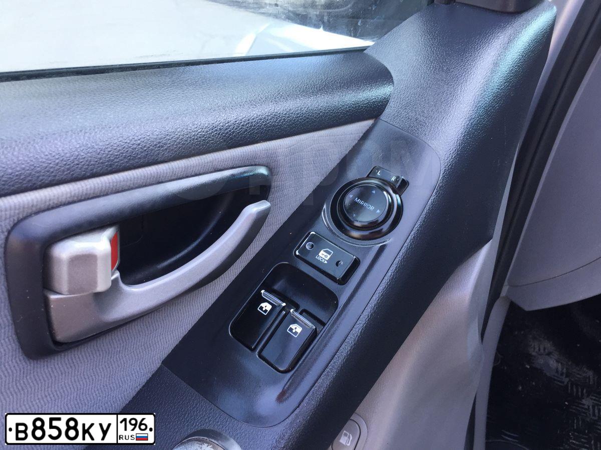 Фото автомобиля CHEVROLET AVEO, 2014 — госномер Н902СМ196. Цвет: ЧЕРНЫЙ