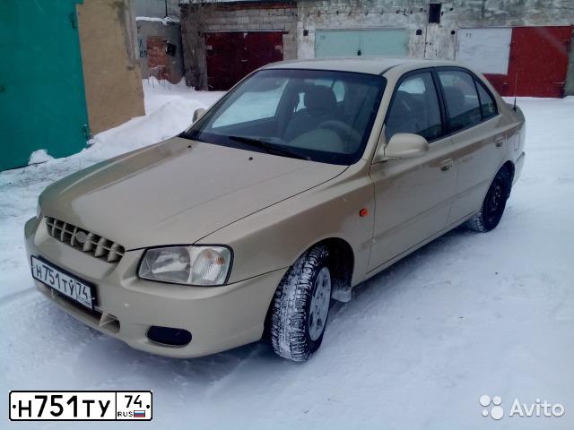 Фото автомобиля HYUNDAI ACCENT, 2001 — госномер Н485СМ154. Цвет: ЗОЛОТИСТО-ЖЕЛТЫЙ