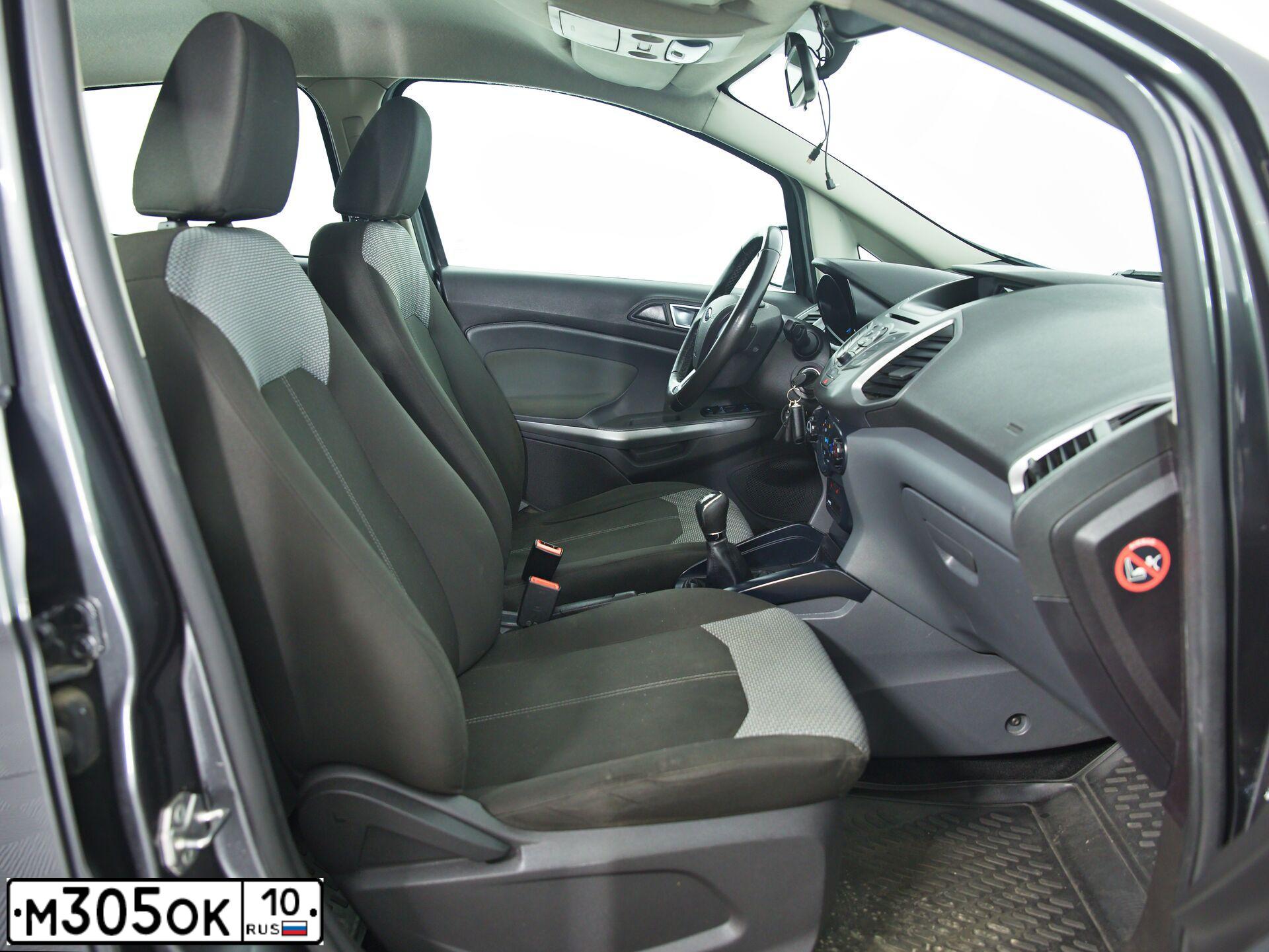 Фото автомобиля FORD ECOSPORT, 2017 — госномер Е516ОЕ51