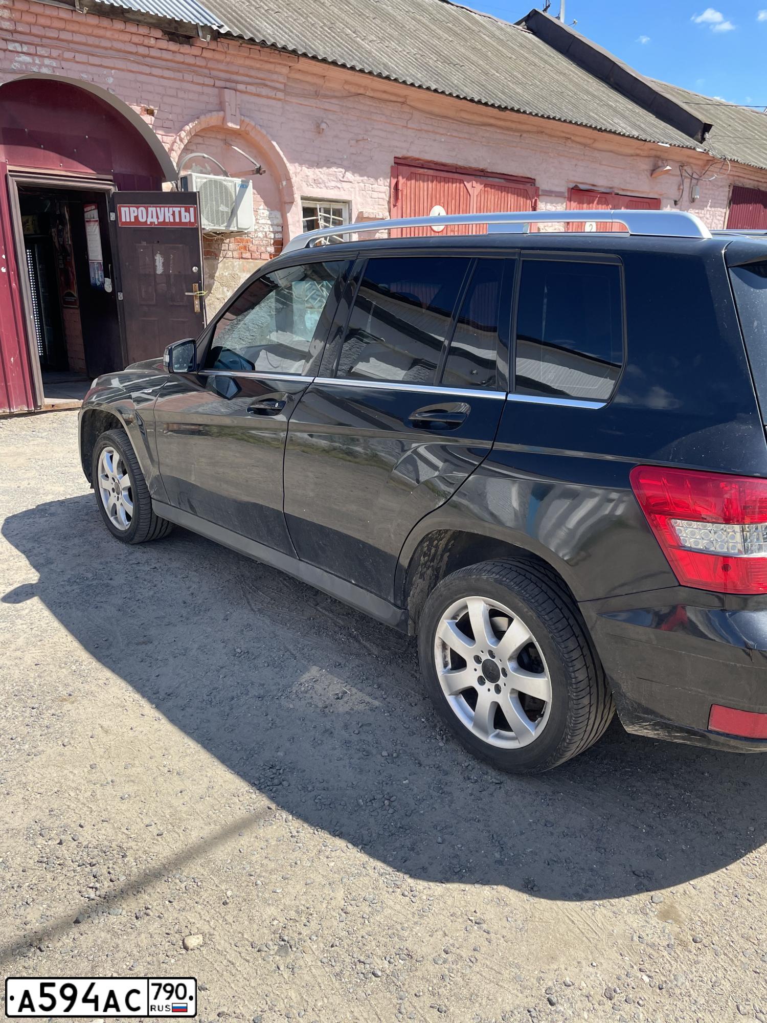 Фото автомобиля MERCEDES GLK-KLASSE, 2010 — госномер А594АС790. Цвет: ЧЕРНЫЙ