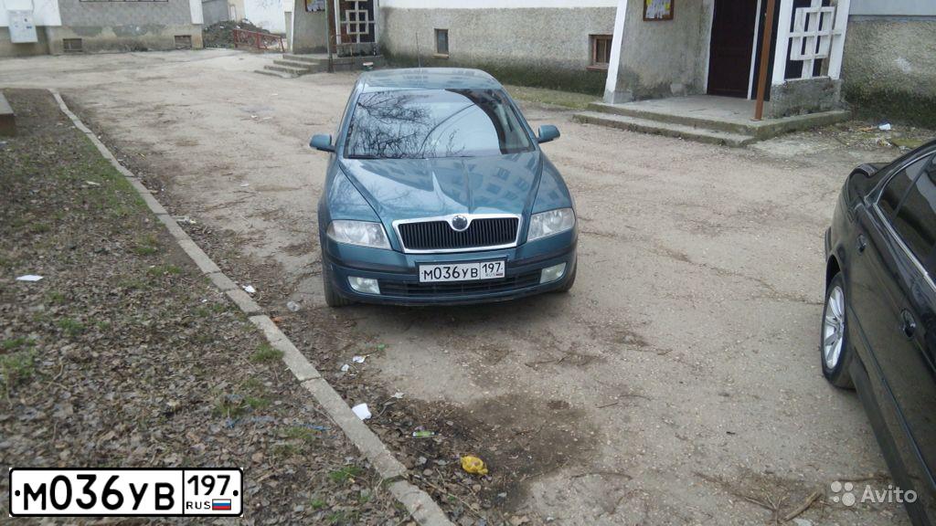 Фото автомобиля SKODA OCTAVIA, 2007 — госномер А233РР92. Цвет: СЕРО-ЗЕЛЕНЫЙ