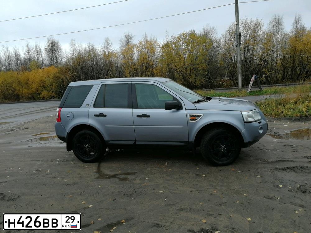 Фото автомобиля LAND ROVER FREELANDER, 2007 — госномер Т632РУ198. Цвет: СЕРО-ГОЛУБОЙ