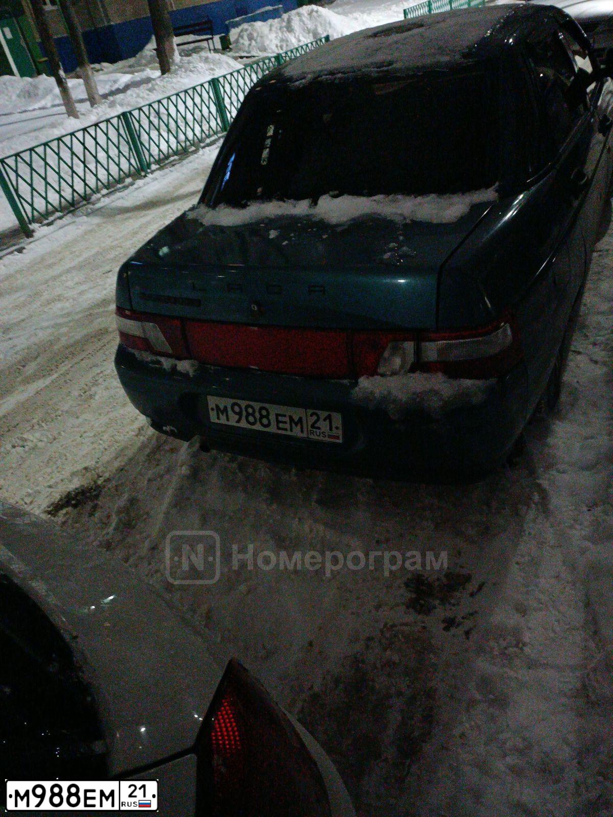 Фото автомобиля LADA 2110 LADA, 2002 — госномер М988ЕМ21. Цвет: СЕРЕБРИСТО-ЗЕЛЕНЫЙ