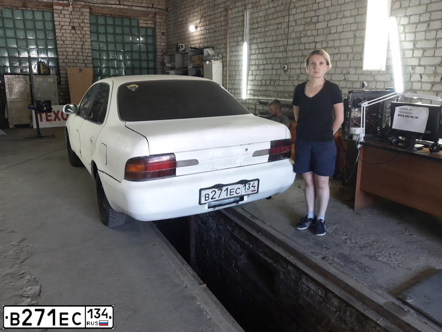 Фото автомобиля TOYOTA SPRINTER, 1993 — госномер М216АХ164