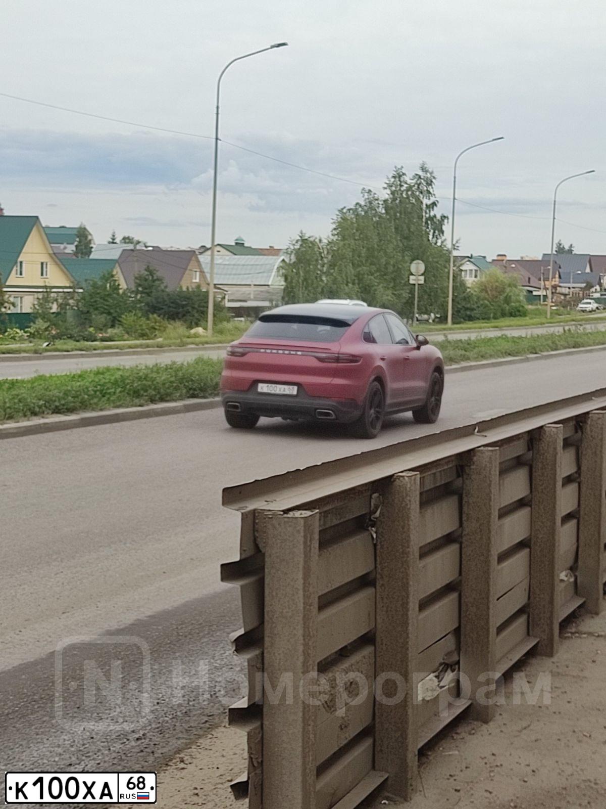 Фото автомобиля AUDI Q7, 2008 — госномер Е025РТ136. Цвет: ЧЕРНЫЙ