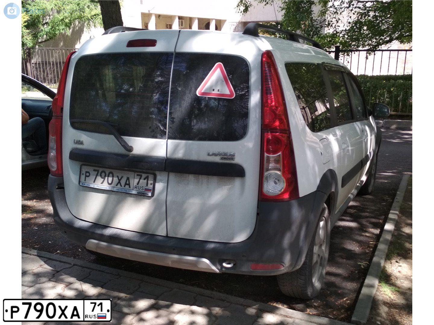 Фото автомобиля LADA LARGUS, 2015 — госномер Р790ХА71. Цвет: Белый