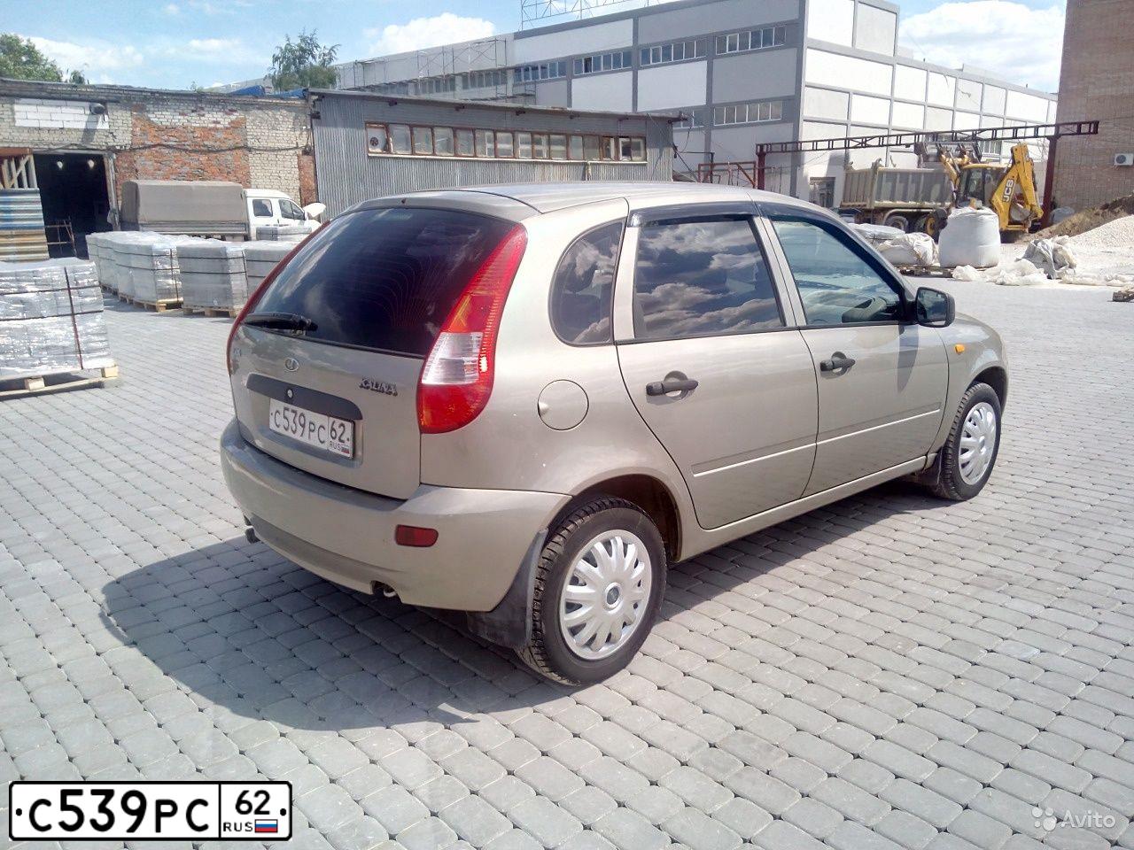 Фото автомобиля LADA 1119 KALINA, 2013 — госномер М818КТ13. Цвет: СЕРО-БЕЖЕВЫЙ