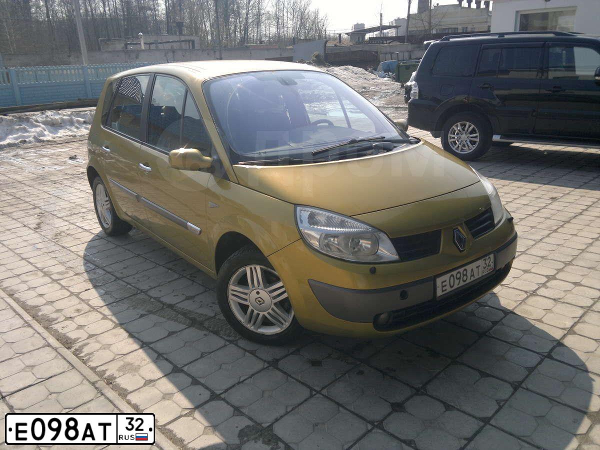 Фото автомобиля RENAULT SCENIC, 2004 — госномер О385НО32. Цвет: КОРИЧНЕВО-ЖЕЛТЫЙ