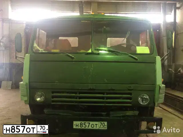 Фото автомобиля KAMAZ 5410 /6X4/, 1986 — госномер Н857ОТ70. Цвет: Белый