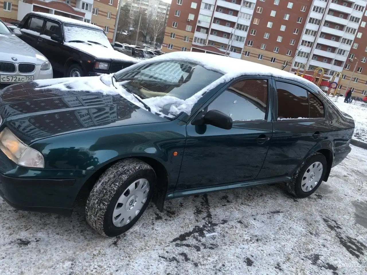 Фото автомобиля BMW SERIE 3, 2006 — госномер К367НР177. Цвет: Серебристый