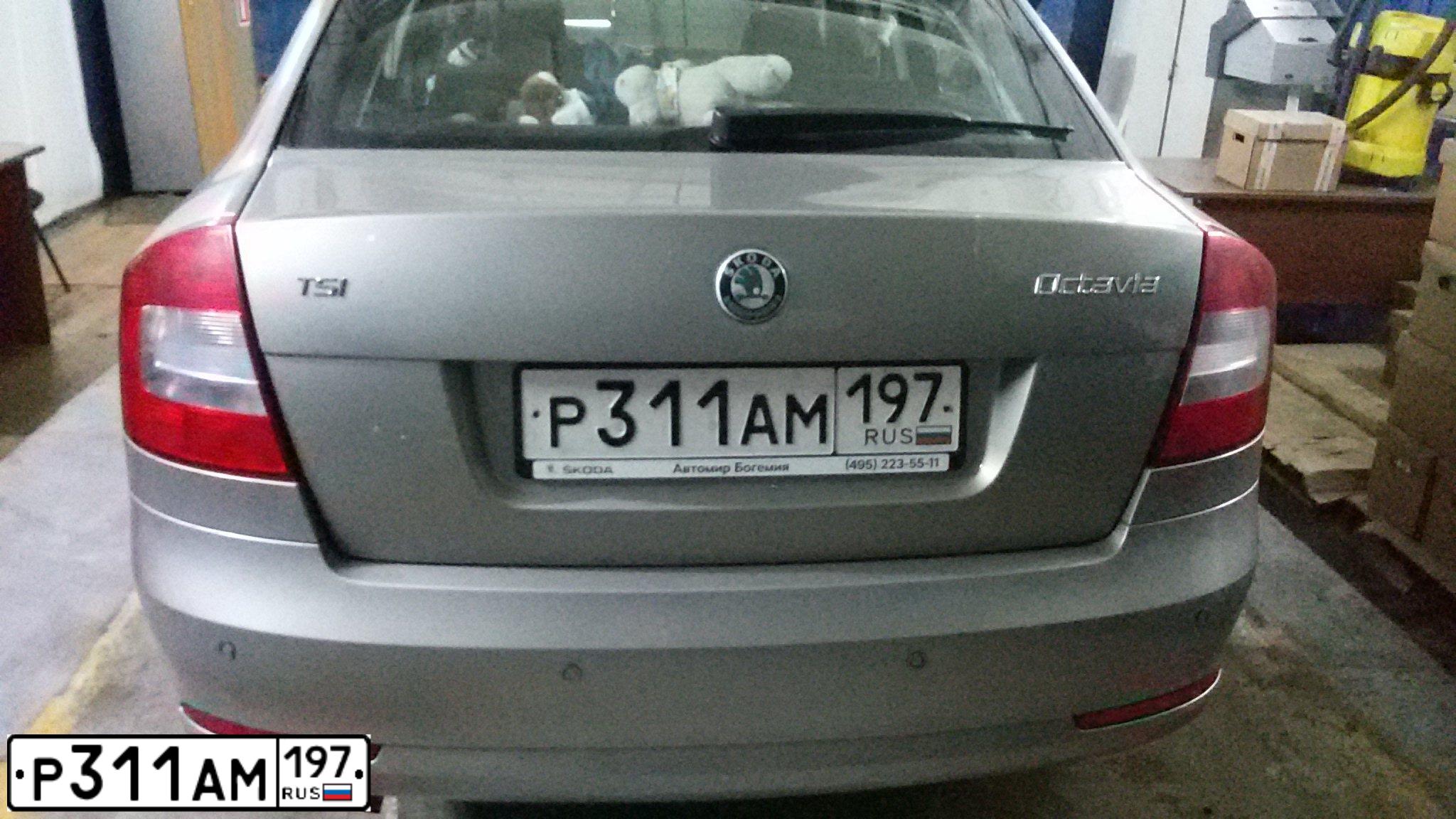 Фото автомобиля SKODA OCTAVIA, 2010 — госномер Т859ВМ62. Цвет: СЕРЫЙ