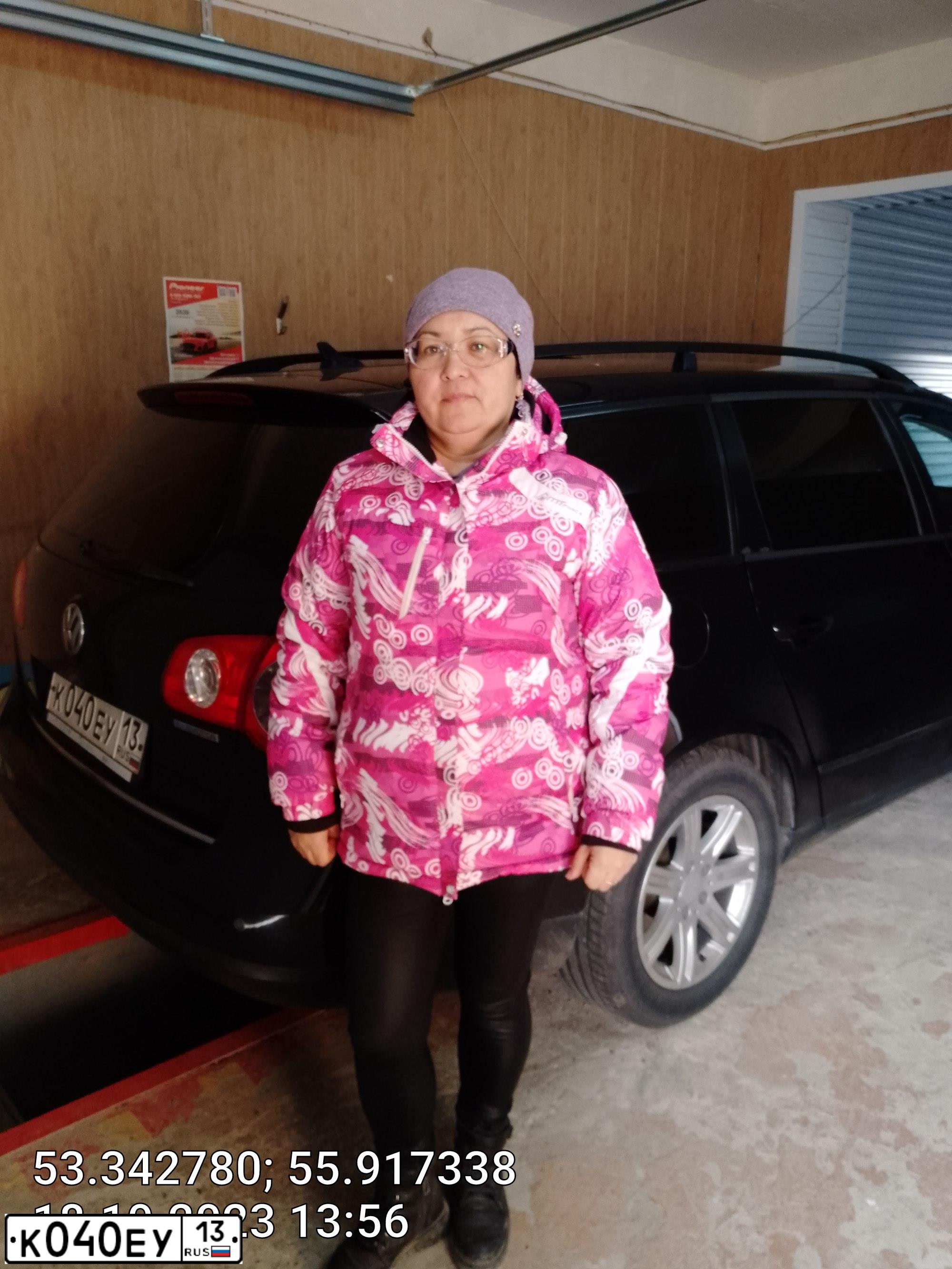 Фото автомобиля VOLKSWAGEN PASSAT, 2009 — госномер М593УВ702. Цвет: ЧЕРНЫЙ