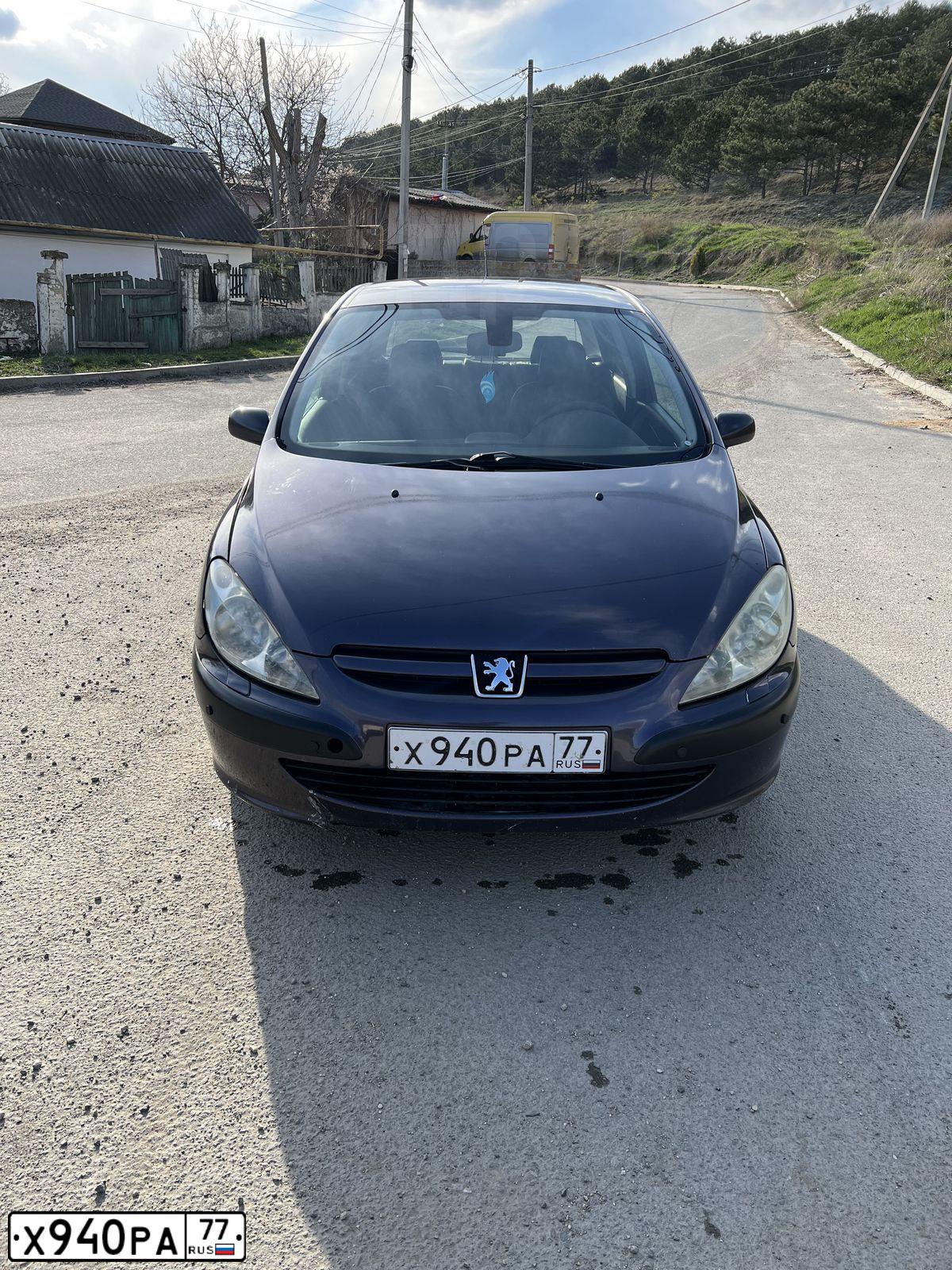 Фото автомобиля PEUGEOT 307, 2006 — госномер Р339КК33. Цвет: ФИОЛЕТОВЫЙ