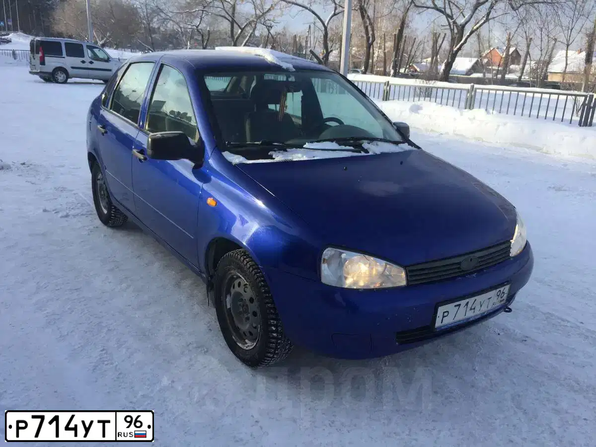 Фото автомобиля LADA 1118 KALINA, 2010 — госномер Р714УТ96. Цвет: СИНИЙ