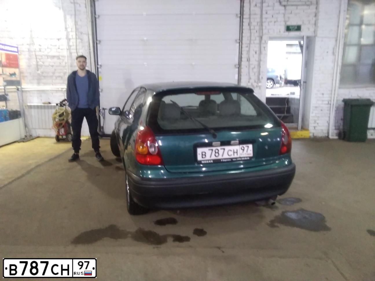 Фото автомобиля TOYOTA COROLLA, 1997 — госномер О070РУ99. Цвет: ЗЕЛЕНЫЙ