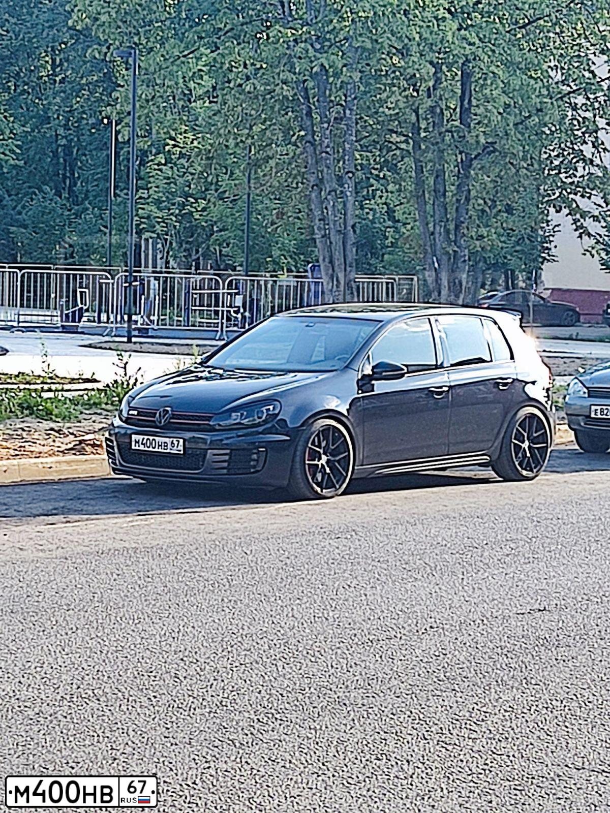 Фото автомобиля VOLKSWAGEN GOLF GTI, 2011 — госномер М636УЕ67