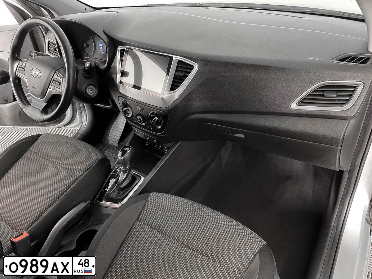 Фото автомобиля HYUNDAI SOLARIS, 2017 — госномер У629ЕХ152. Цвет: СЕРЕБРИСТЫЙ