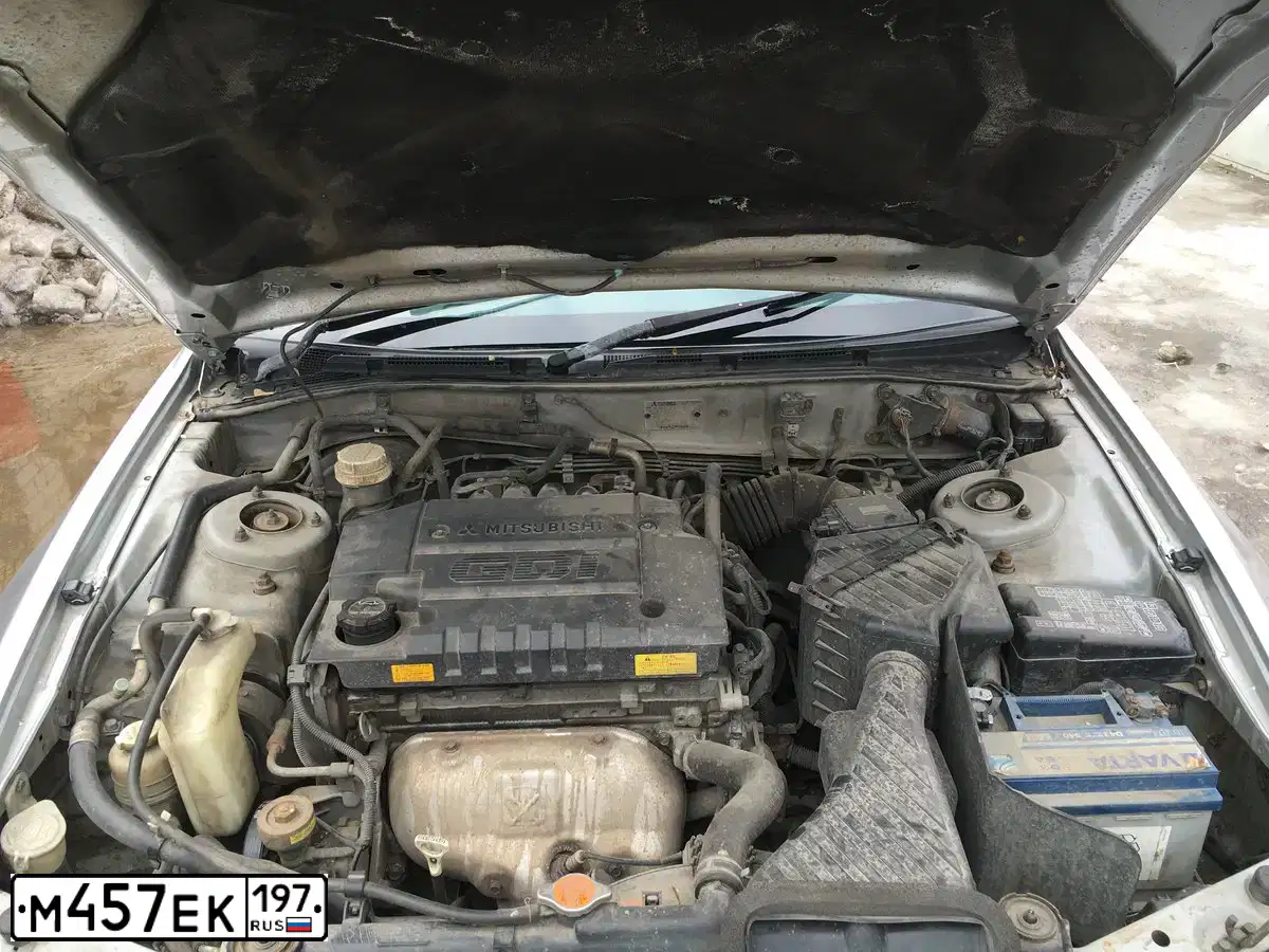 Фото автомобиля MITSUBISHI GALANT, 2003 — госномер Р436УУ33