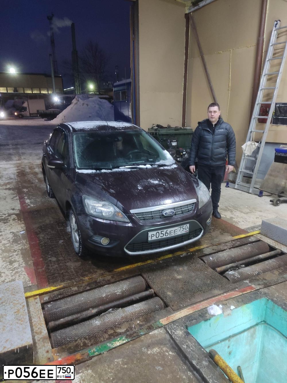 Фото автомобиля FORD FOCUS, 2008 — госномер Х128ЕТ71. Цвет: ФИОЛЕТОВЫЙ
