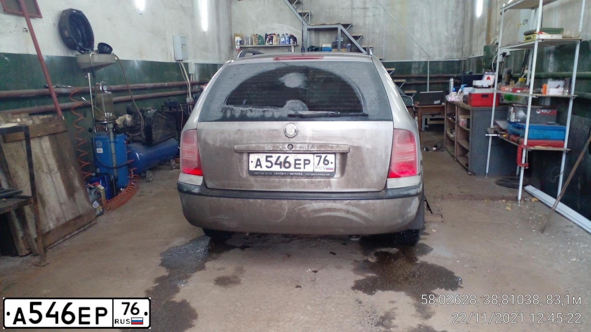 Фото автомобиля SKODA OCTAVIA, 2008 — госномер К438УВ35. Цвет: СЕРЫЙ