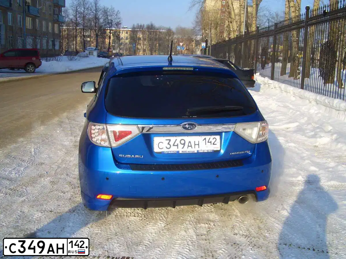 Фото автомобиля SUBARU IMPREZA, 2007 — госномер Н344РЕ154. Цвет: СИНИЙ