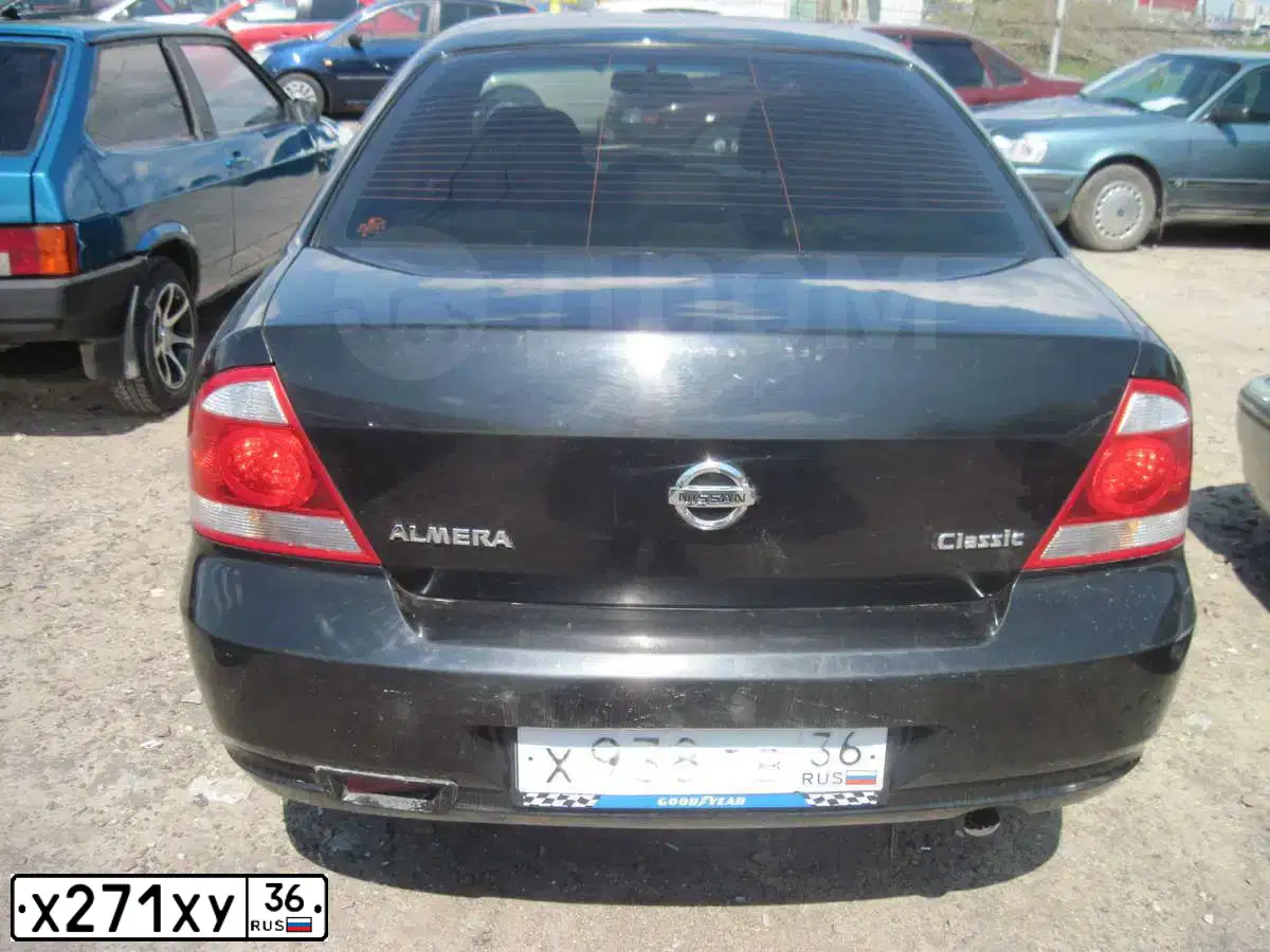Фото автомобиля LADA 2109 SAMARA, 2001 — госномер М990ОТ97. Цвет: серебристый
