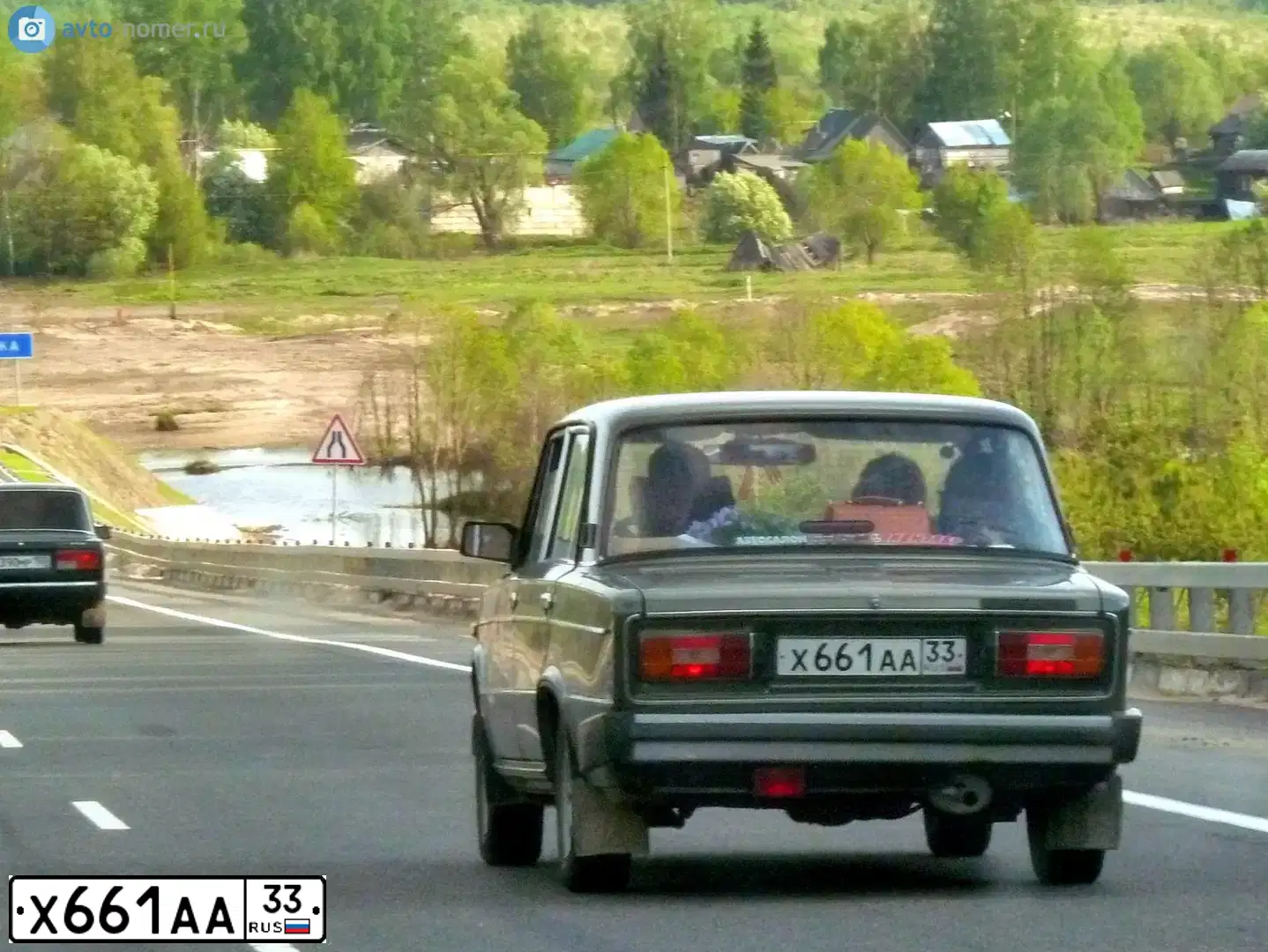 Фото автомобиля LADA 2106, 1998 — госномер Х661АА33. Цвет: СЕРЕБРИСТО-ЗЕЛЕНЫЙ