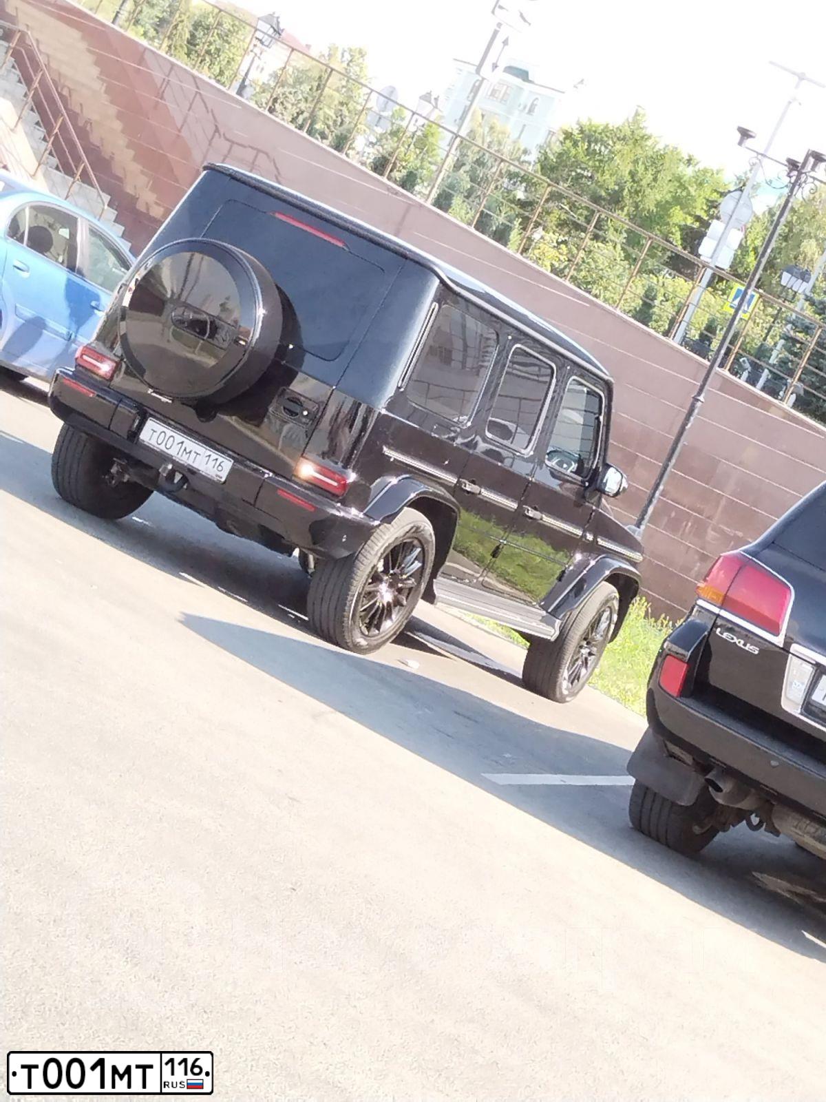 Фото автомобиля LADA 2190 GRANTA, 2013 — госномер Т001МТ116. Цвет: ТЕМНО-КОРИЧНЕВЫЙ