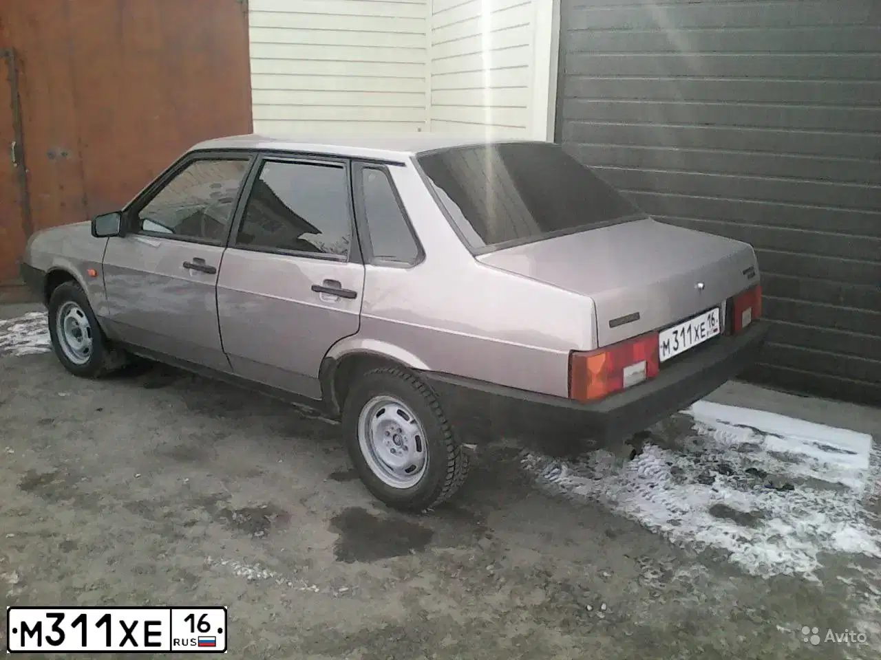 Фото автомобиля LADA 2109 SAMARA, 2000 — госномер М311ХЕ16. Цвет: БЕЖЕВО-РОЗОВЫЙ