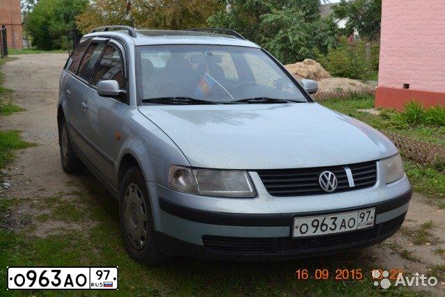 Фото автомобиля VOLKSWAGEN PASSAT, 1998 — госномер Р801ЕР32. Цвет: Серебристый