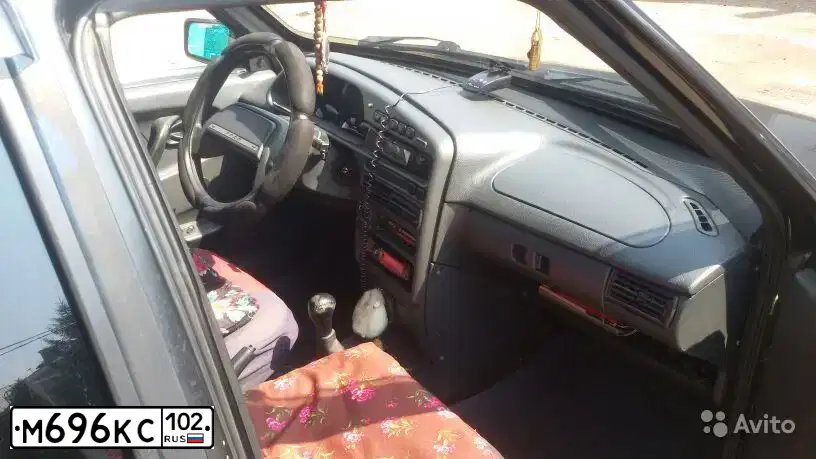 Фото автомобиля LADA 2114 SAMARA, 2003 — госномер М696КС102. Цвет: ГРАФИТОВЫЙ МЕТАЛЛИК