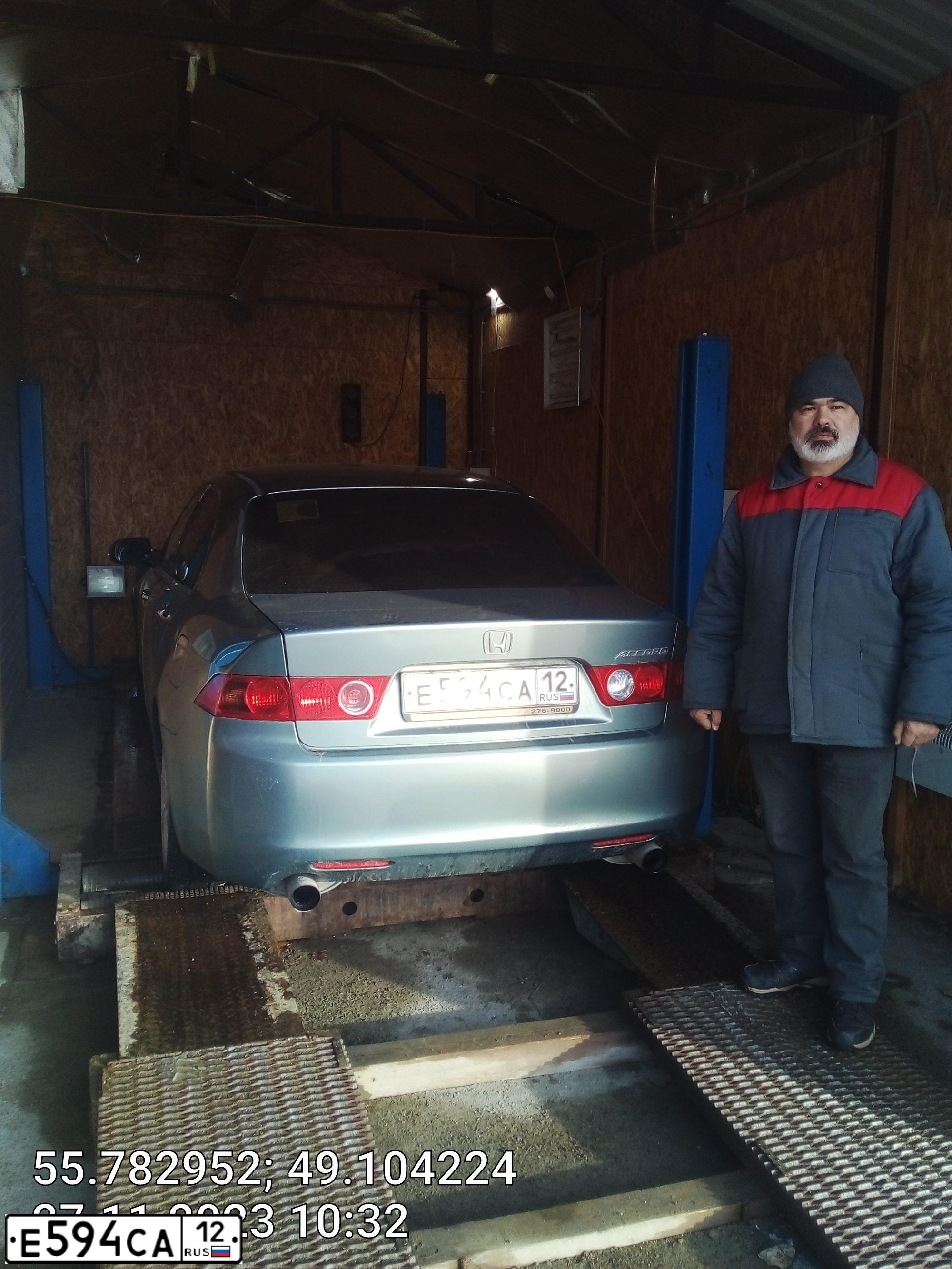 Фото автомобиля HONDA ACCORD, 2003 — госномер С674НО716. Цвет: СВЕТЛО-ЗЕЛЕНЫЙ