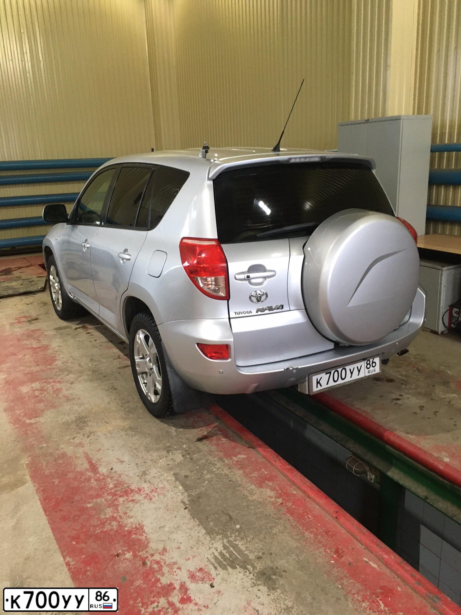Фото автомобиля TOYOTA RAV4, 2008 — госномер К700УУ86. Цвет: СЕРЕБРИСТЫЙ