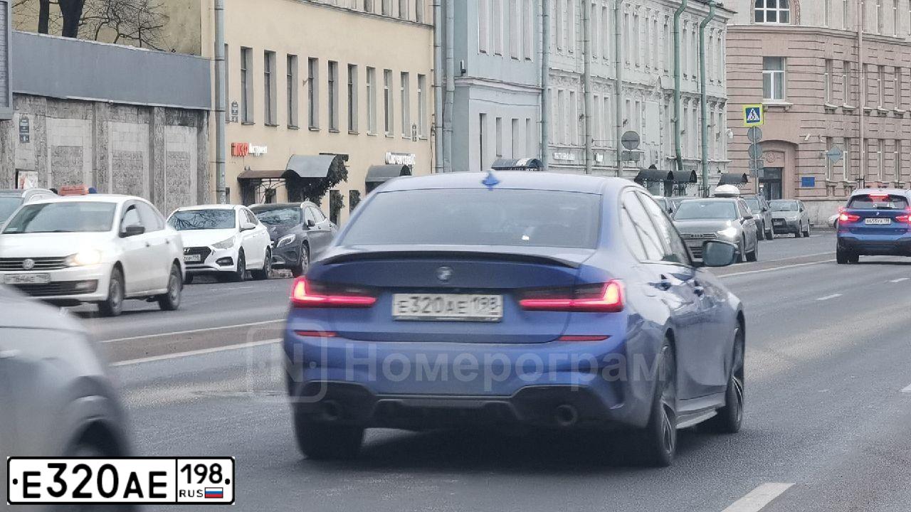 Фото автомобиля BMW SERIE 3, 2019 — госномер Е320АЕ198