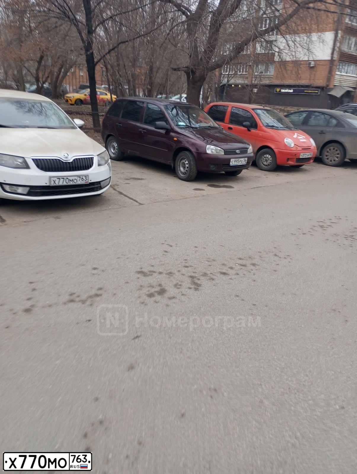 Фото автомобиля SKODA OCTAVIA, 2014 — госномер Х770МО763. Цвет: Белый