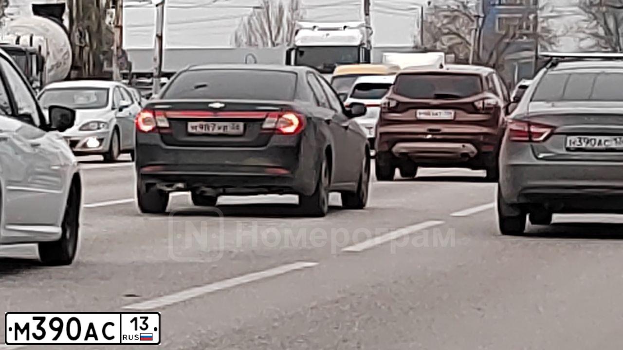 Фото автомобиля LADA 2170 PRIORA, 2008 — госномер Е390ХХ82. Цвет: КРАСНЫЙ