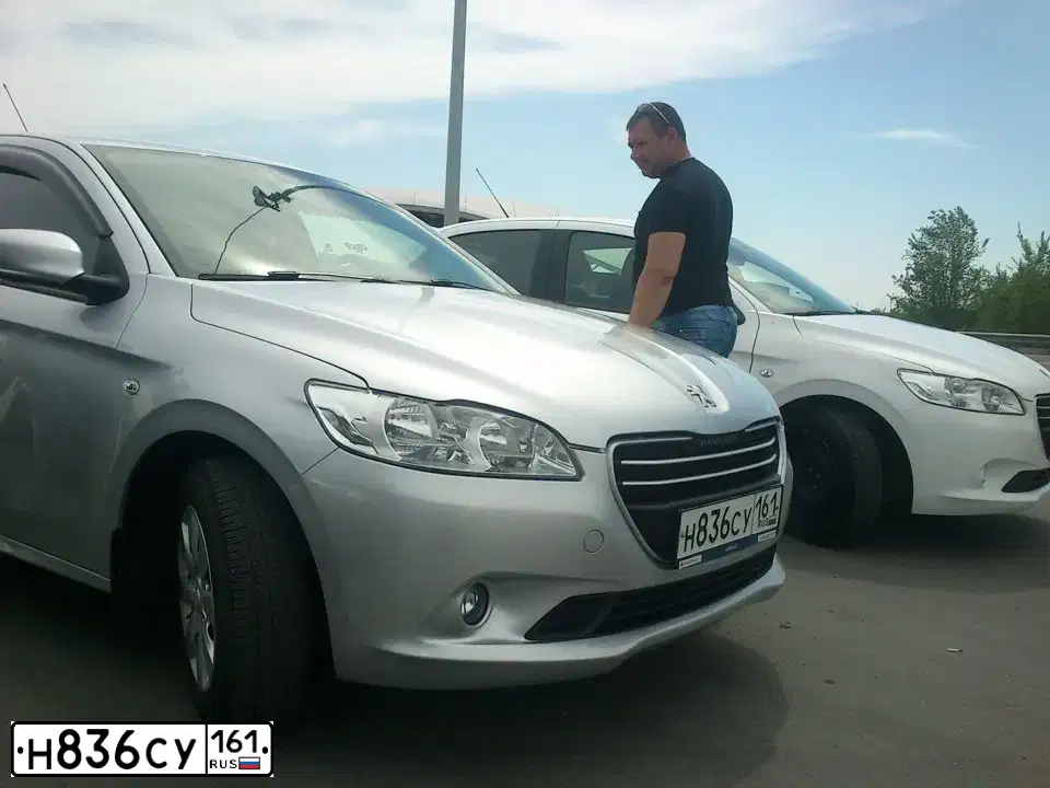 Фото автомобиля PEUGEOT 301, 2013 — госномер Н836СУ161. Цвет: СЕРЕБРИСТЫЙ