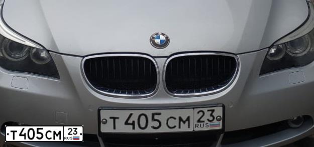 Фото автомобиля BMW 525IA, 2005 — госномер М431КН126. Цвет: СЕРЕБРИСТЫЙ