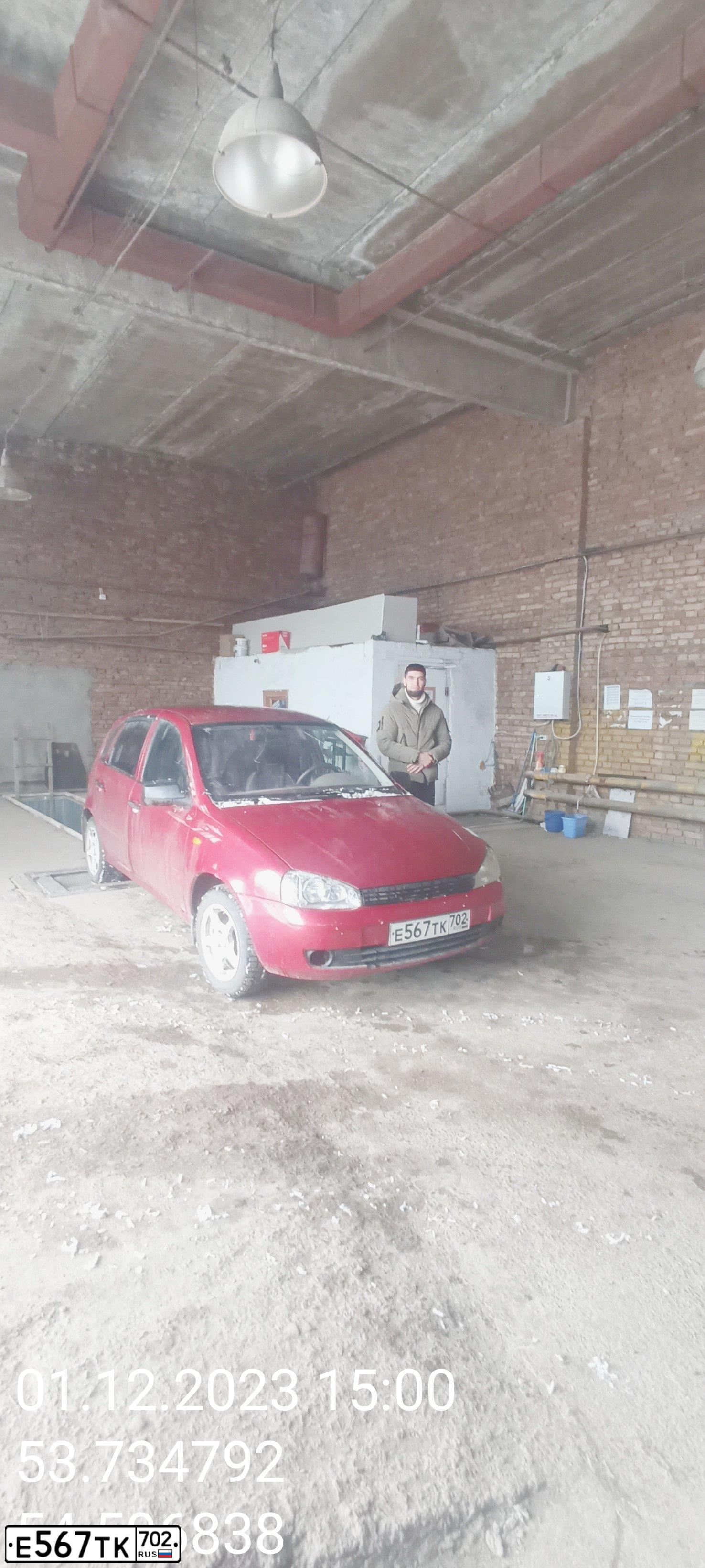 Фото автомобиля LADA 1119 KALINA, 2008 — госномер М672ХУ702. Цвет: СЕРЕБРИСТО-КРАСНЫЙ
