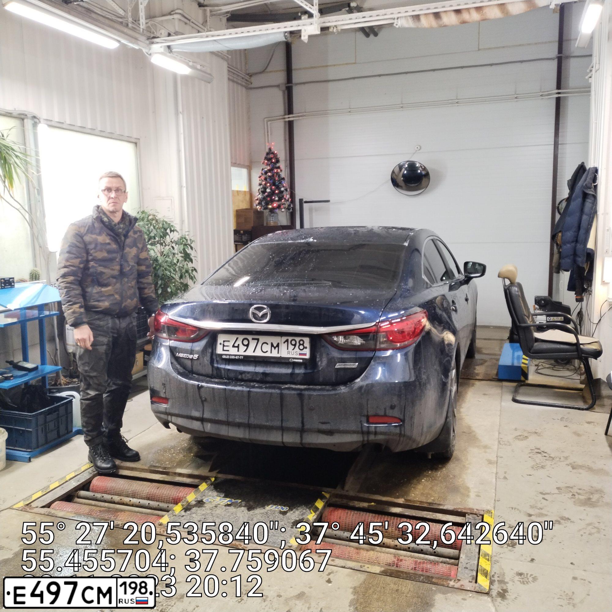 Фото автомобиля MAZDA 6, 2018 — госномер Т768РВ790. Цвет: СИНИЙ