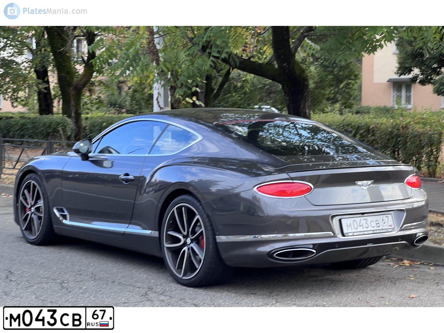 Фото автомобиля BENTLEY CONTINENTAL GT, 2019 — госномер М043СВ67. Цвет: СЕРЫЙ