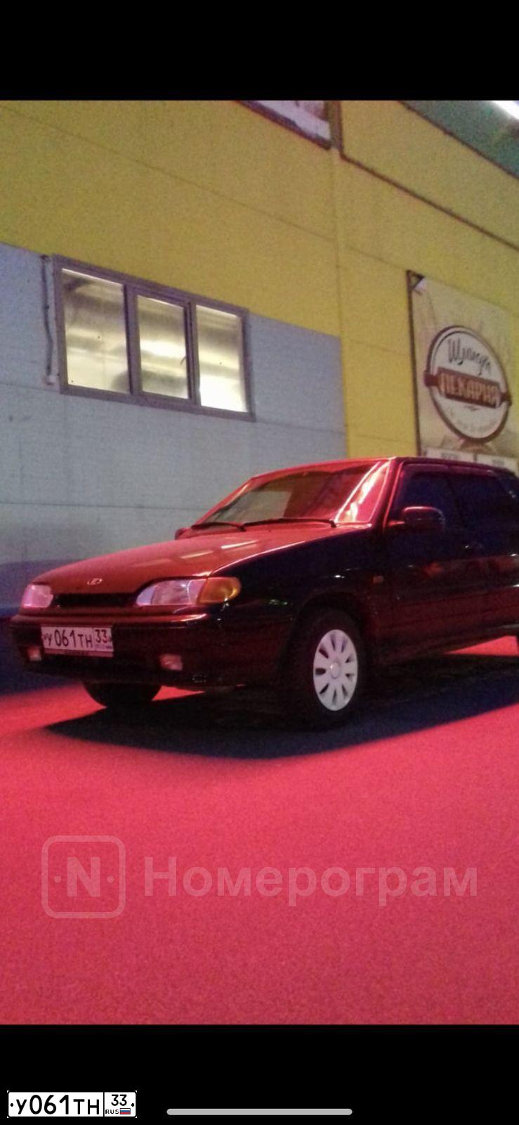 Фото автомобиля LADA 2114 SAMARA, 2010 — госномер У061ТН33. Цвет: СИНЕ-ЧЕРНЫЙ