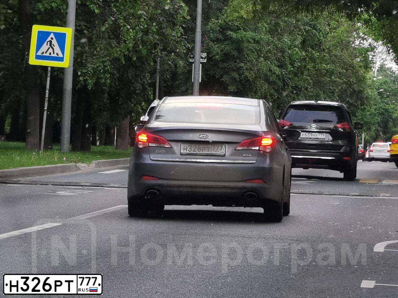 Фото автомобиля HYUNDAI I40, 2015 — госномер Н326РТ777. Цвет: СЕРЫЙ